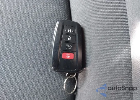 2025 Toyota Rav4 Xle from USA, damaged, VIN 2T3P1RFV9SW521025